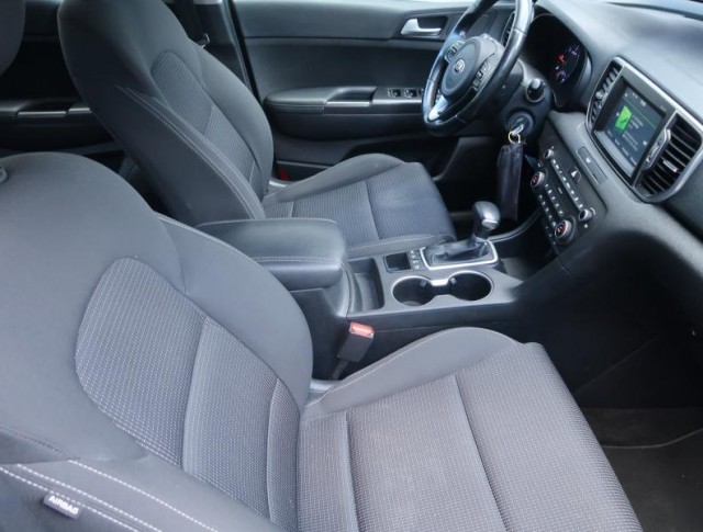 Kia Sportage  2.0 CRDi Top