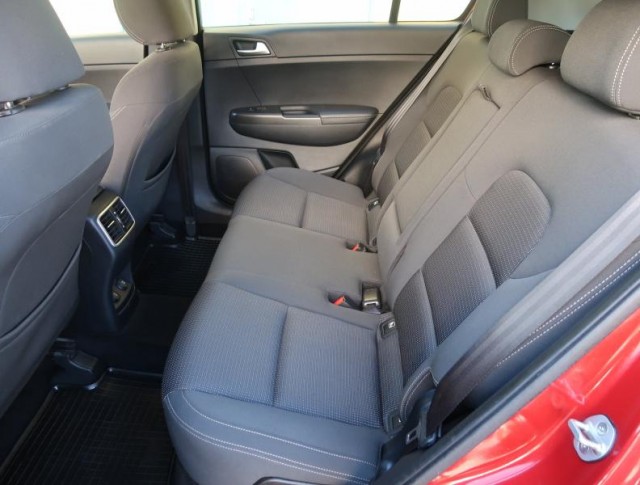 Kia Sportage  1.7 CRDi 