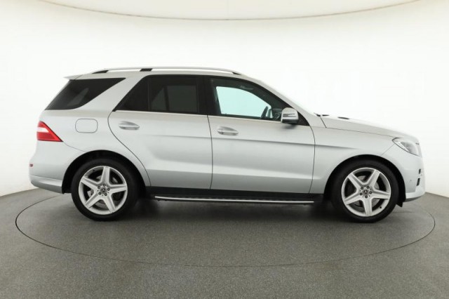 Mercedes-Benz ML  ML 350 BlueTEC 