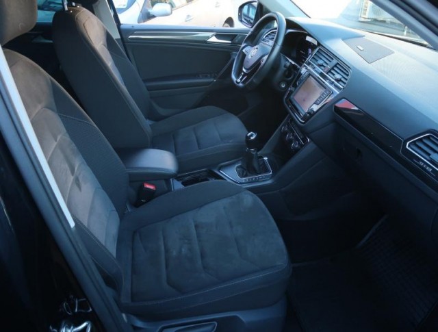 Volkswagen Tiguan  2.0 TDI Highline