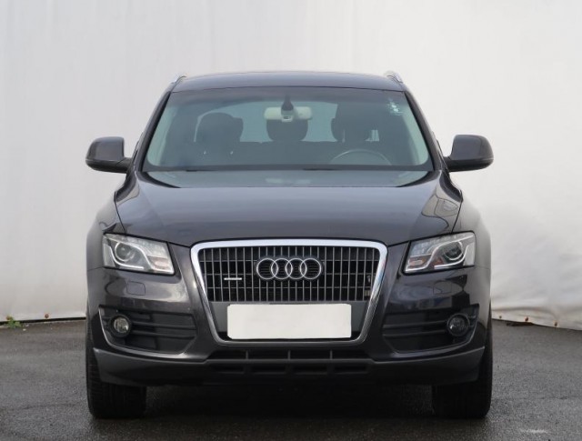 Audi Q5  2.0 TDI 