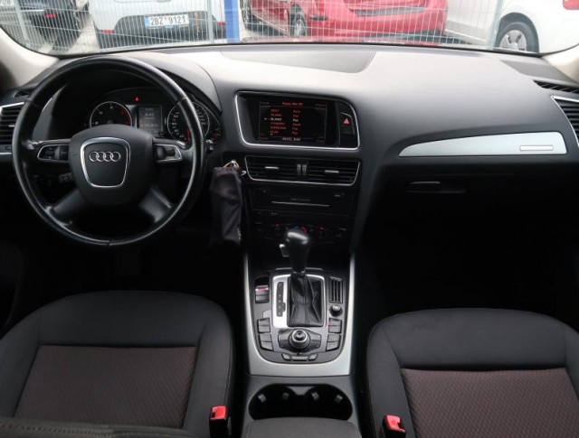 Audi Q5  2.0 TDI 
