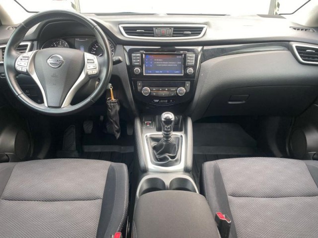 Nissan Qashqai  1.2 DIG-T 