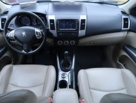 Peugeot 4007  2.2 HDI 