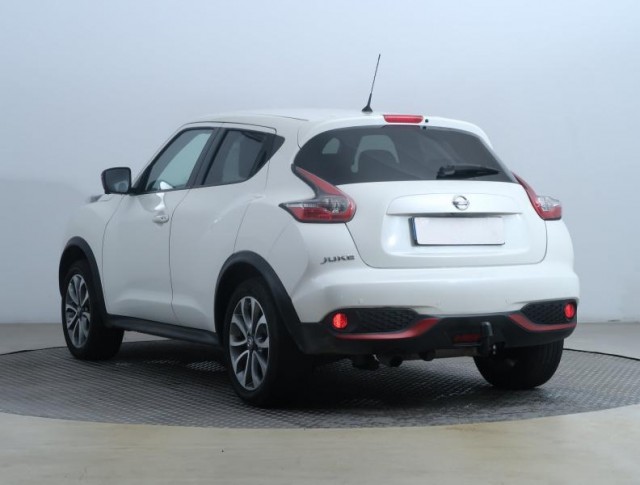 Nissan Juke  1.6 DIG-T Tekna