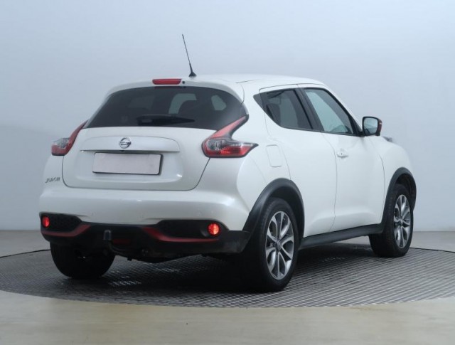 Nissan Juke  1.6 DIG-T Tekna