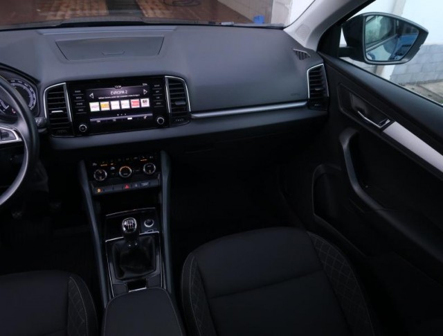 Škoda Karoq  1.5 TSI Ambition