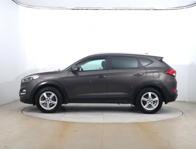 Hyundai Tucson  1.7 CRDi 