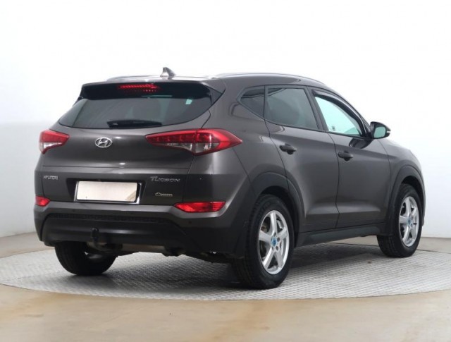 Hyundai Tucson  1.7 CRDi 