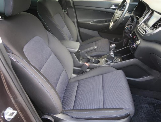 Hyundai Tucson  1.7 CRDi 