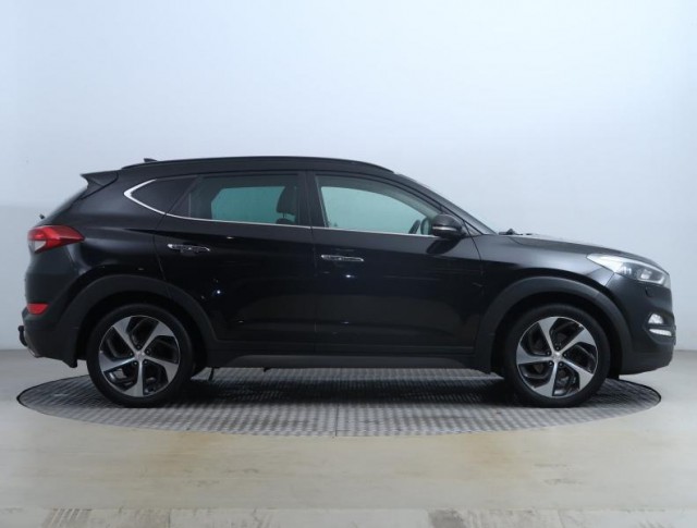 Hyundai Tucson  2.0 CRDi Premium