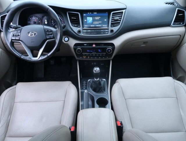 Hyundai Tucson  2.0 CRDi Premium