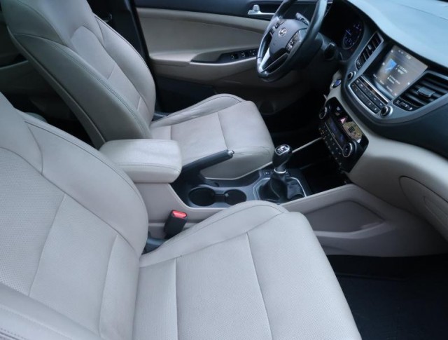 Hyundai Tucson  2.0 CRDi Premium