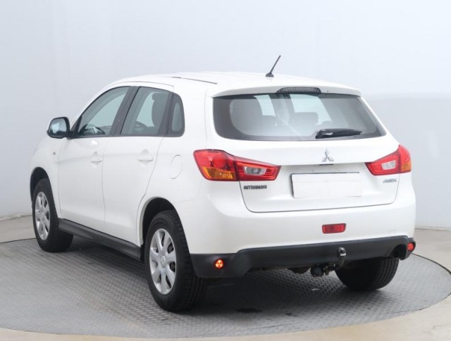 Mitsubishi ASX  1.6 MIVEC 
