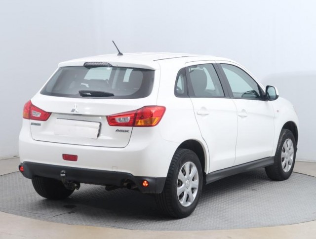 Mitsubishi ASX  1.6 MIVEC 