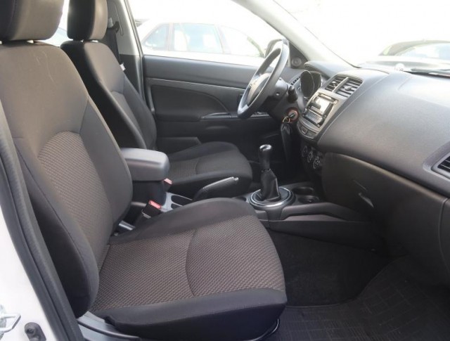 Mitsubishi ASX  1.6 MIVEC 