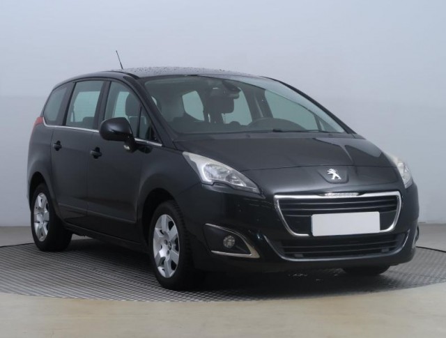Peugeot 5008  1.6 HDi 