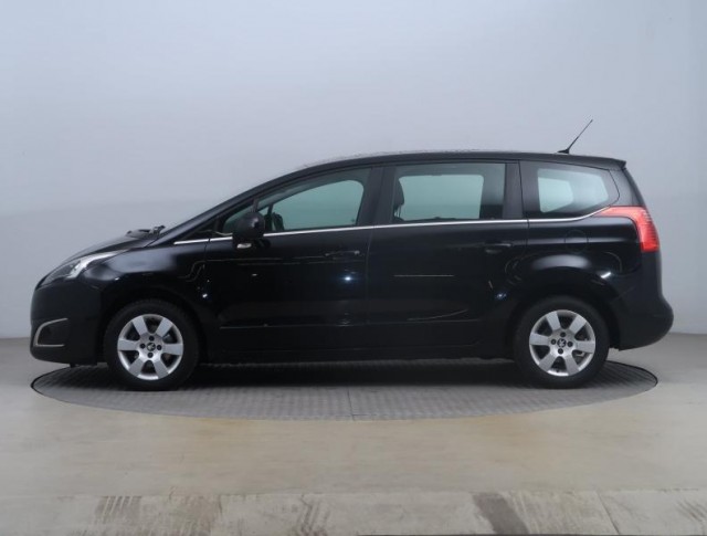 Peugeot 5008  1.6 HDi 