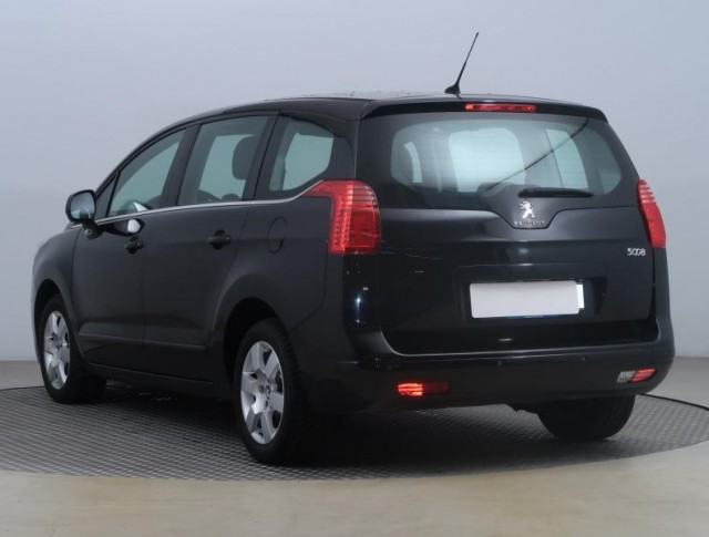 Peugeot 5008  1.6 HDi 
