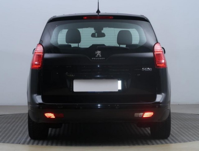 Peugeot 5008  1.6 HDi 
