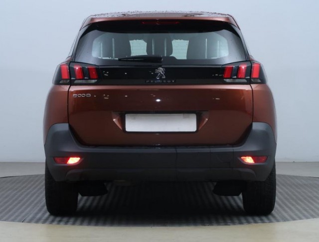 Peugeot 5008  PureTech 130 Active