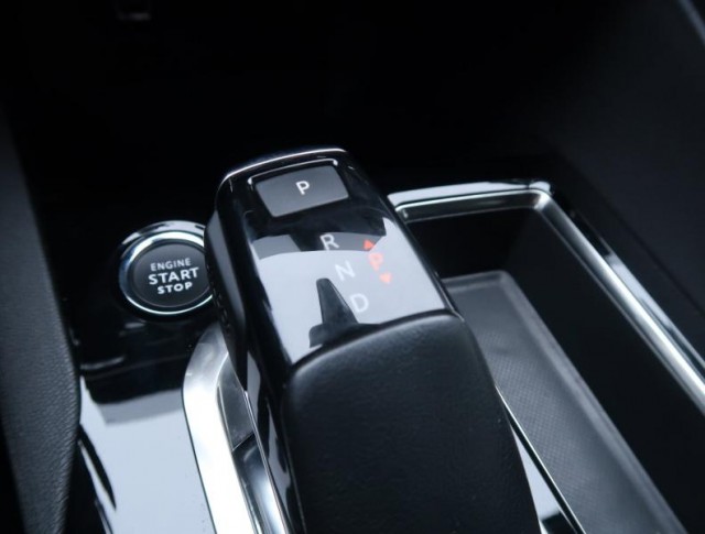 Peugeot 5008  PureTech 130 Active