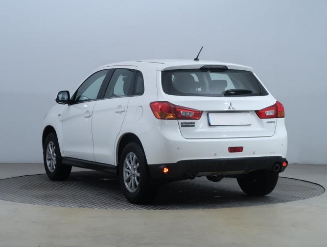 Mitsubishi ASX  1.6 MIVEC 