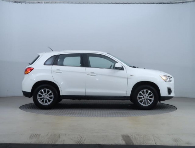 Mitsubishi ASX  1.6 MIVEC 