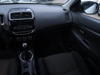 Mitsubishi ASX  1.6 MIVEC 