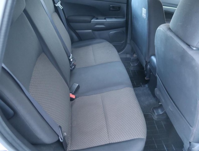 Mitsubishi ASX  2.0 MIVEC 