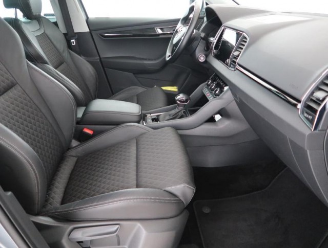 Škoda Karoq  1.5 TSI Style