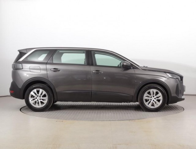 Peugeot 5008  1.5 BlueHDi Active