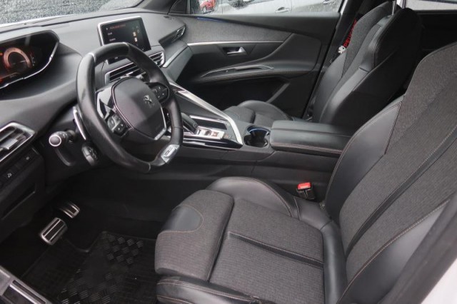 Peugeot 5008  2.0 BlueHDi GT Line