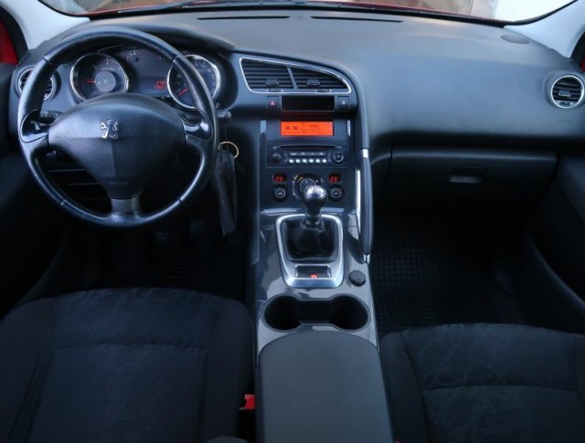 Peugeot 3008  1.6 HDi 