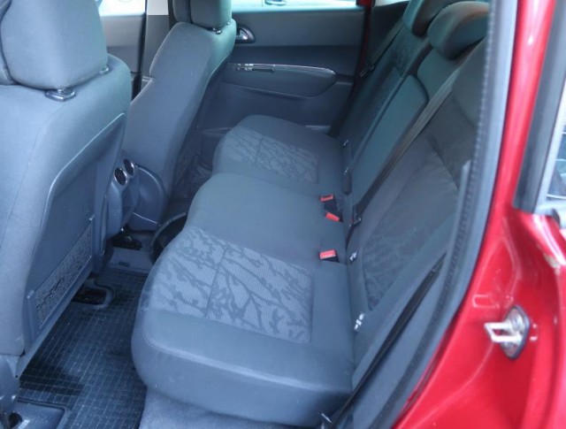 Peugeot 3008  1.6 HDi 