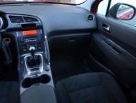 Peugeot 3008  1.6 HDi 