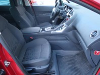Peugeot 3008  1.6 HDi 