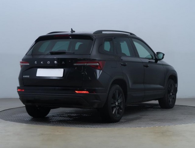 Škoda Karoq  1.5 TSI Ambition