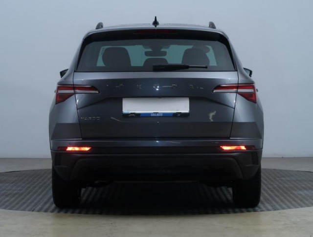 Škoda Karoq  1.5 TSI Fresh