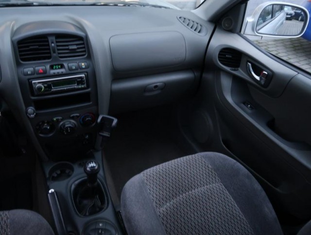 Hyundai Santa Fe  2.4 16V 