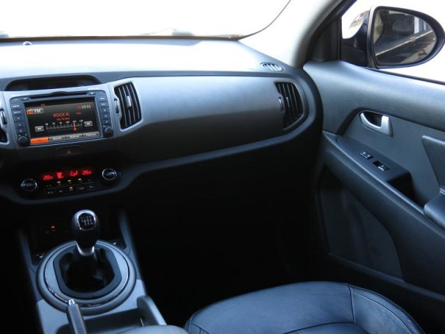 Kia Sportage  1.7 CRDi 