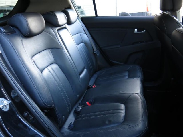 Kia Sportage  1.7 CRDi 