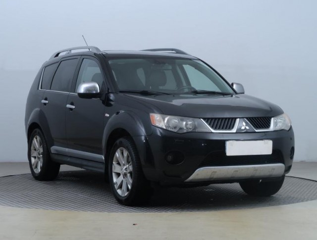 Mitsubishi Outlander  2.2 DI-D 