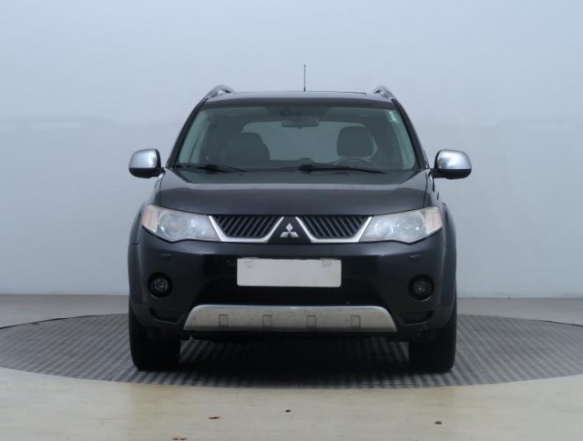 Mitsubishi Outlander  2.2 DI-D 