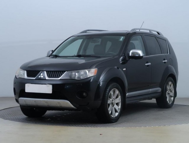 Mitsubishi Outlander  2.2 DI-D 