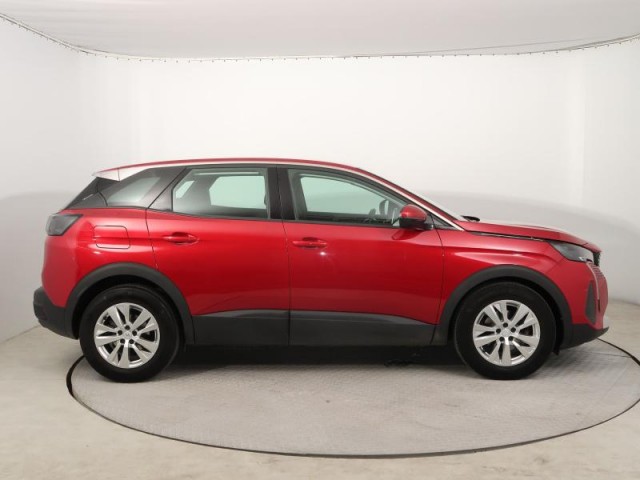 Peugeot 3008  1.5 BlueHDi 