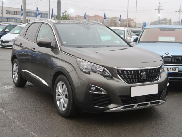 Peugeot 3008  2.0 BlueHDi Premium