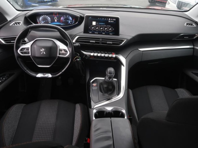 Peugeot 3008  2.0 BlueHDi Premium