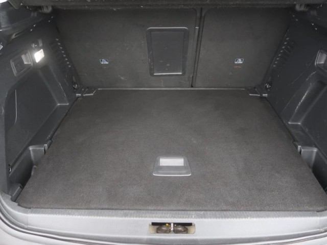 Peugeot 3008  2.0 BlueHDi Premium