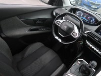 Peugeot 3008  2.0 BlueHDi Premium